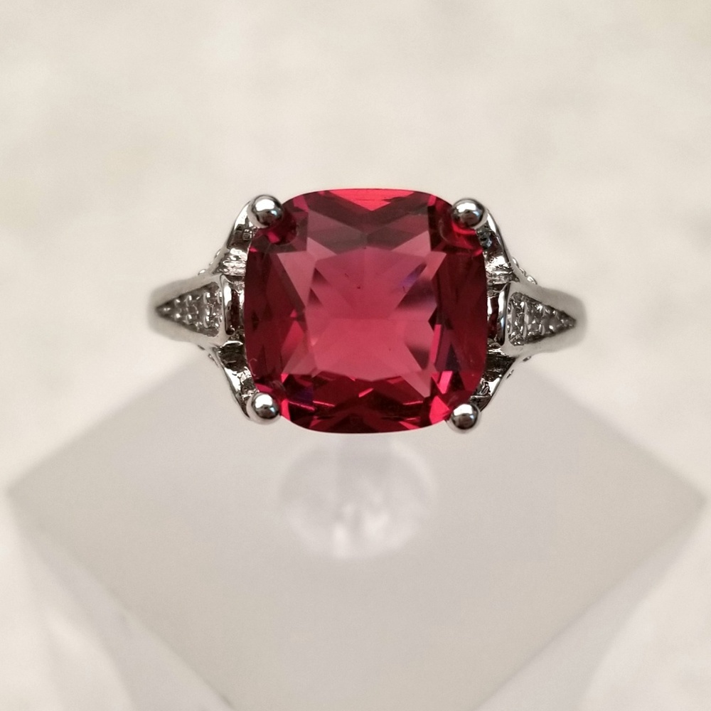 HOST PICK!!! 🌷 Sterling Silver Red Ring - Picture 2 of 8